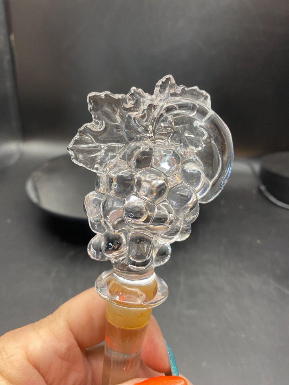 Mikasa Grape Cluster Wine Stopper
